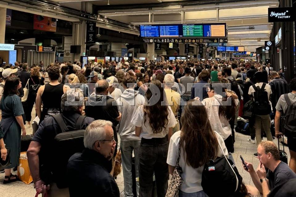 Sabotean red de trenes en París previo a inauguración de JO
