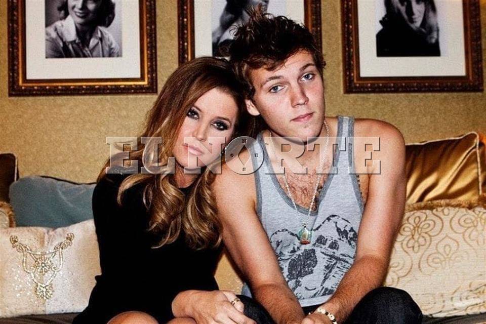 Mantuvo Lisa Marie a su hijo muerto en casa por ¡dos meses!