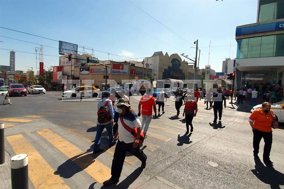 Ignoran en el Centro el cruce estilo Tokio