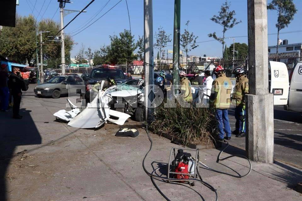 Muere automovilista tras choque en Iztapalapa